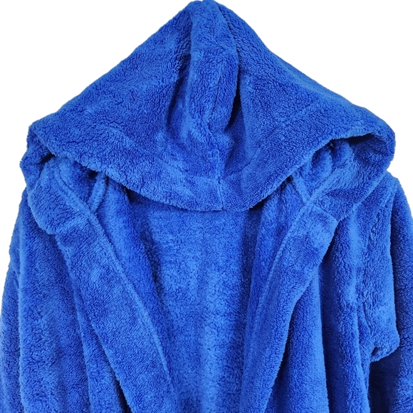 Bath Robe - Picture 7 of 10